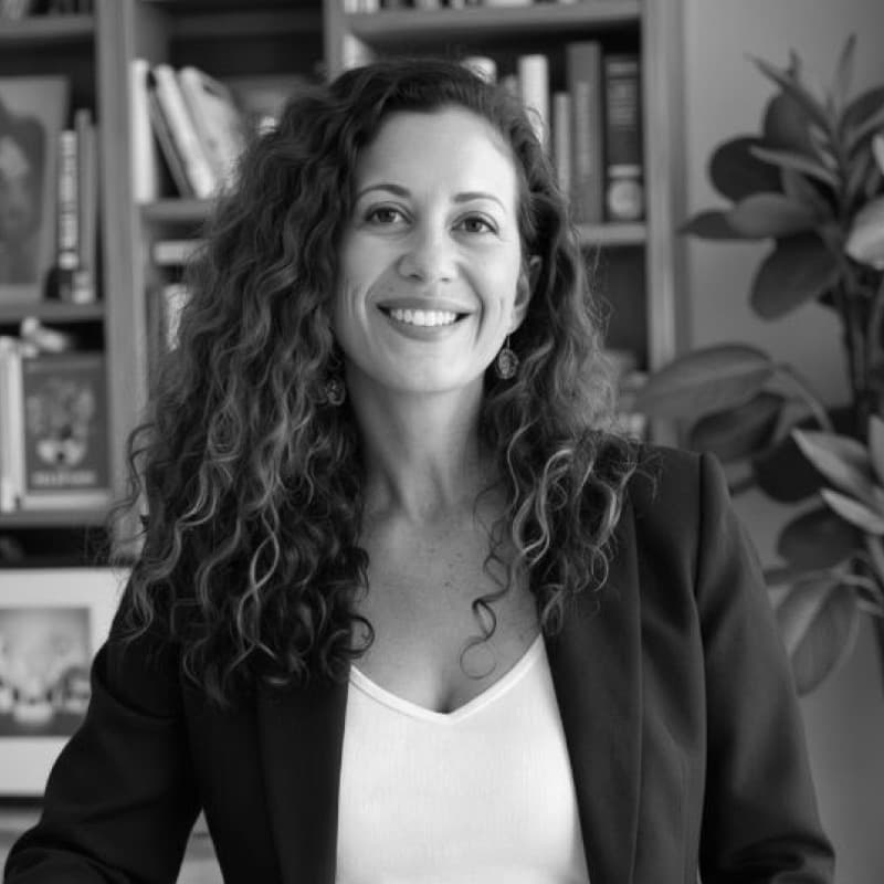 Daniela Santangelo, Co-Host, Founder of Freeway